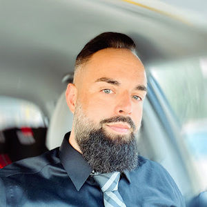 Meet your Posher, Will